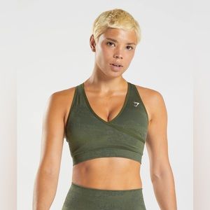 Adapt Camo Sports Bra in Moss Green